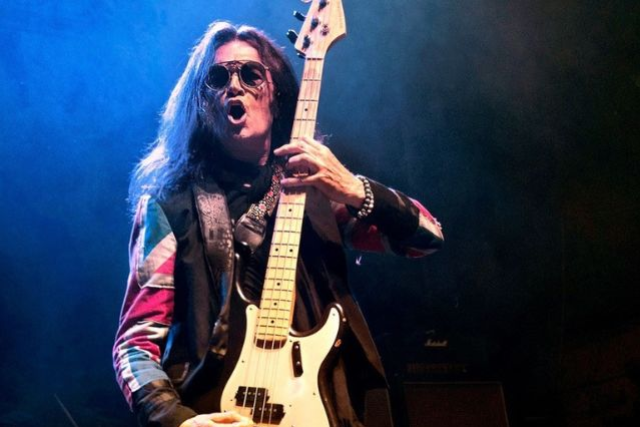 Glenn Hughes