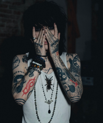 Johnnie Guilbert Image