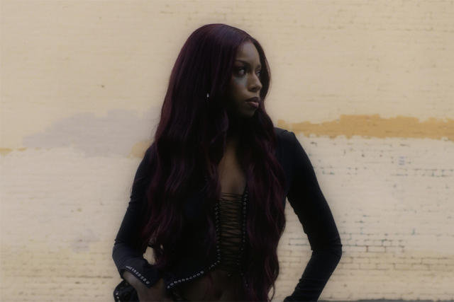 Ravyn Lenae Image