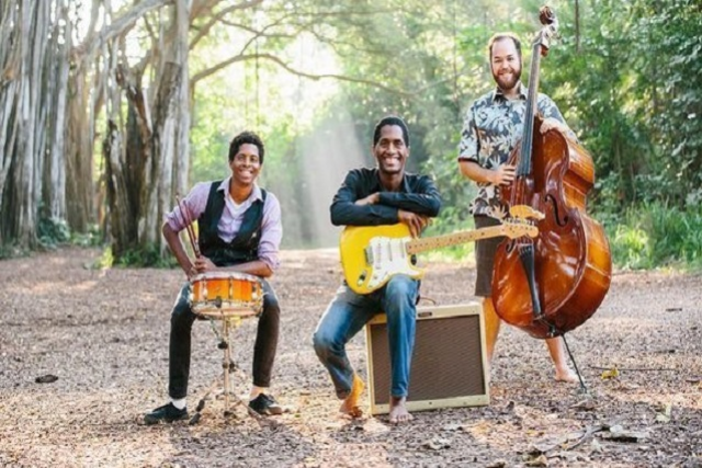 Ron Artis II & The Truth