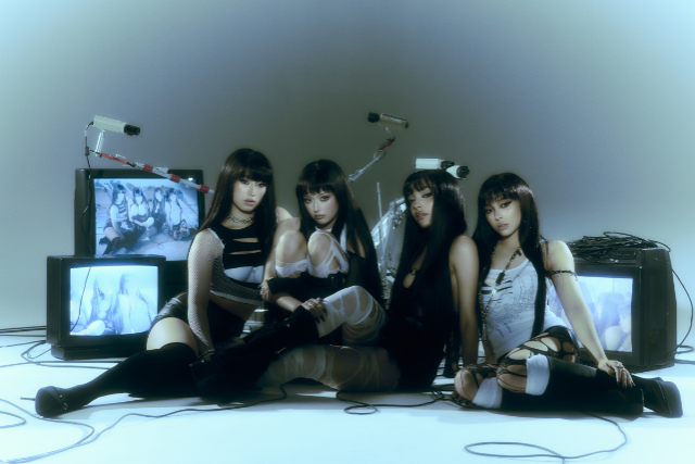 Girlset