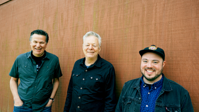 (SOLD OUT) Tommy Emmanuel with Rob Ickes & Trey Hensley
