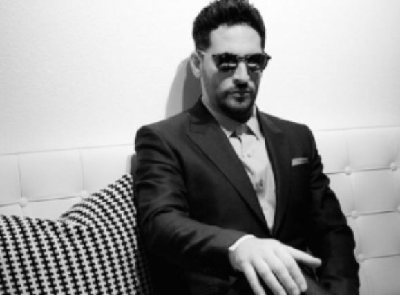 Jon B