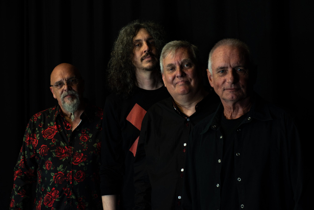 EXTC-XTC'S Terry Chambers & Friends