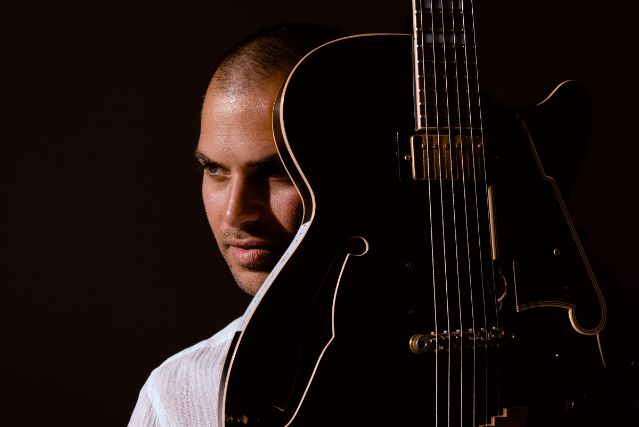 Guitar Hearts: Yoav Eshed Trio ft. special guest