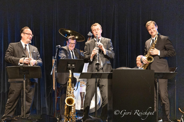 Andersons play Benny Goodman featuring Vince Giordano