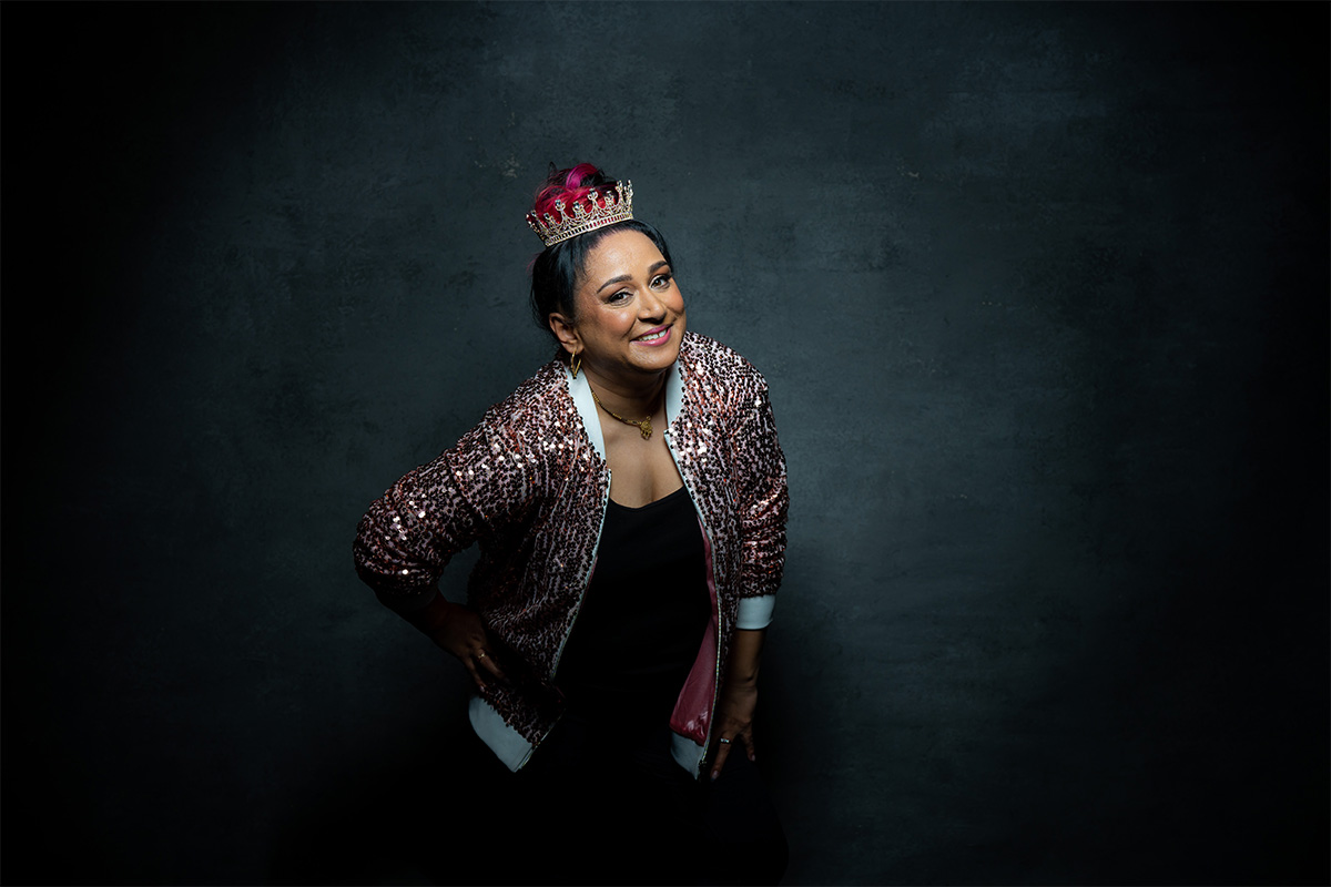 Pinky Patel: New Crown, Who Dhis