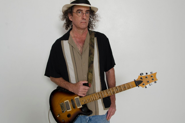 (SOLD OUT) James McMurtry with BettySoo