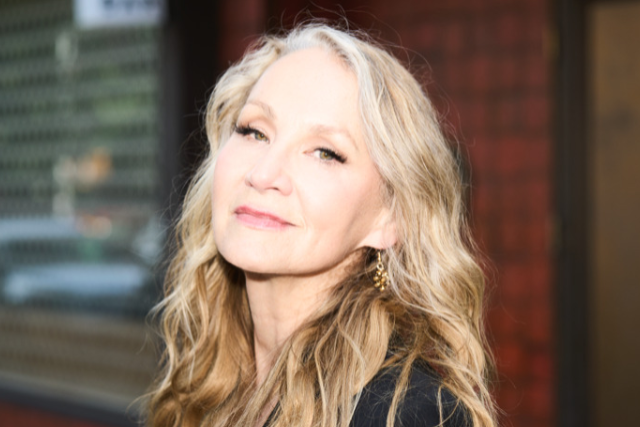 Joan Osborne Acoustic Trio