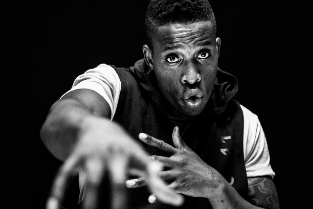 Godfrey at Chicago Improv Official