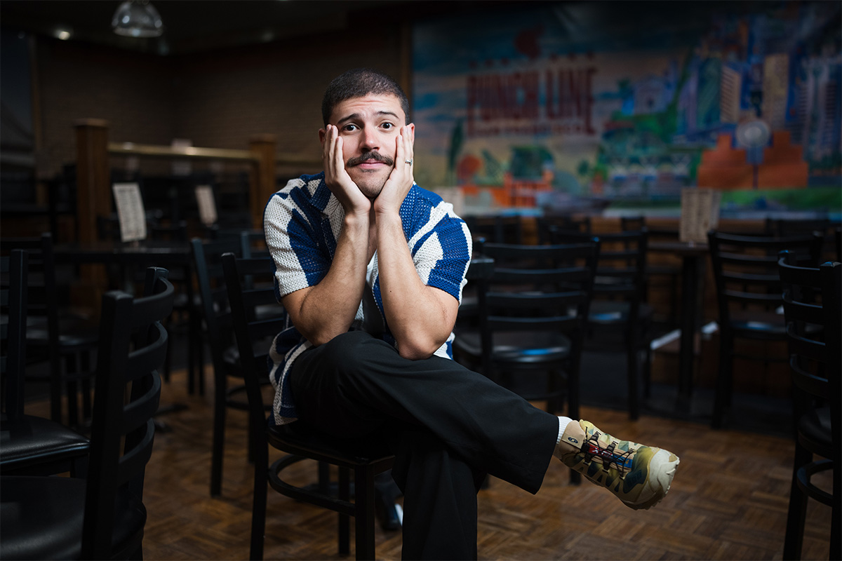 Angelo Colina (En Español)