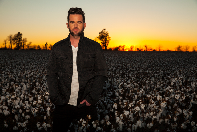 David Nail's A Campfire Christmas Tour presales in Lexington