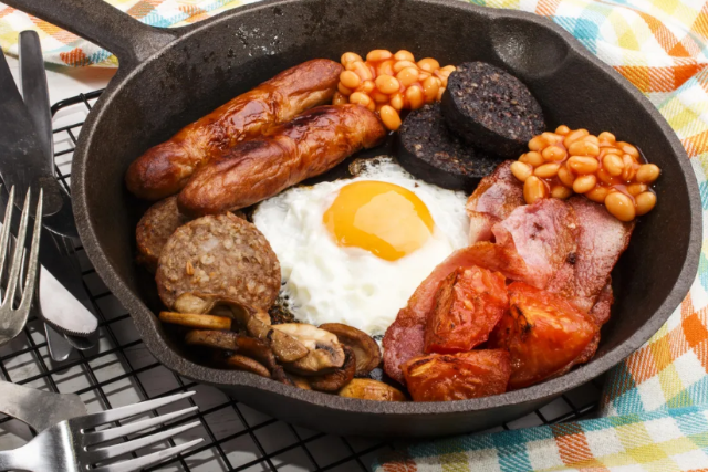 Traditional Irish Breakfast at Nellie’s Gastropub & ConcertHub – Palatine, IL