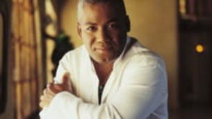 Smooth Jazz at the Improv Presents: Jonathan Butler