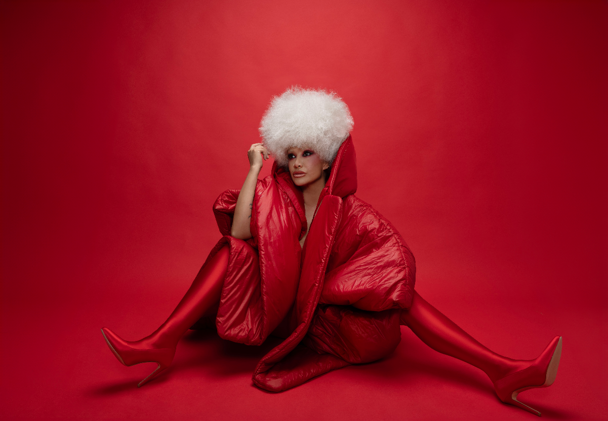 Powerman 5000, Smut, She Hates Me Not, Suture-Self, Violenta, Keller