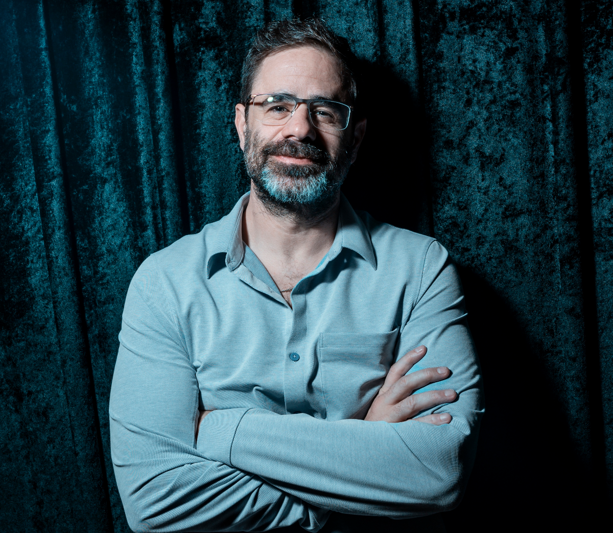 Yannis Pappas with Special Guest Maurica