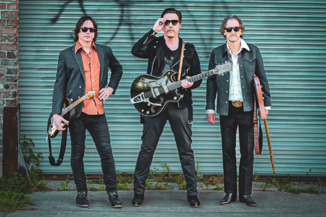 TEXAS HEADHUNTERS ft. Ian Moore, Jesse Dayton & Johnny Moeller at FITZGERALDS NIGHTCLUB – Berwyn, IL