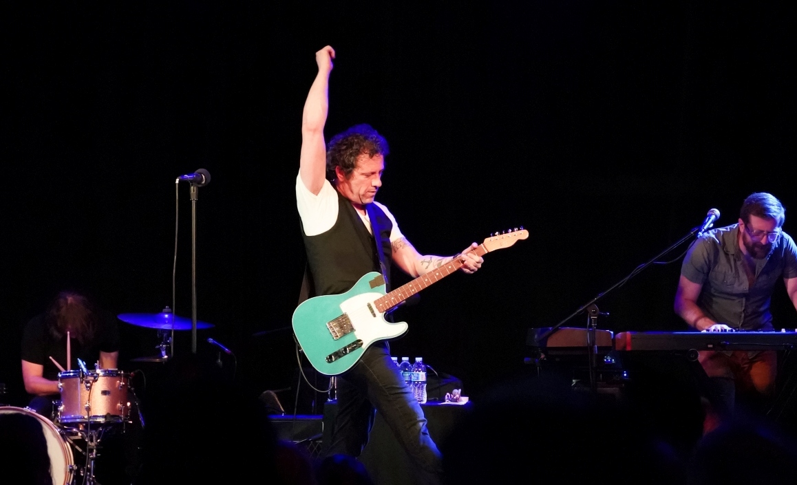 Magic Bag Presents: Will Hoge