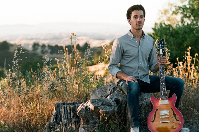 Locals Night Featuring: Jules Leyhe