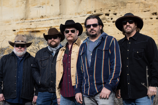 Reckless Kelly with special guest Roger Clyne
