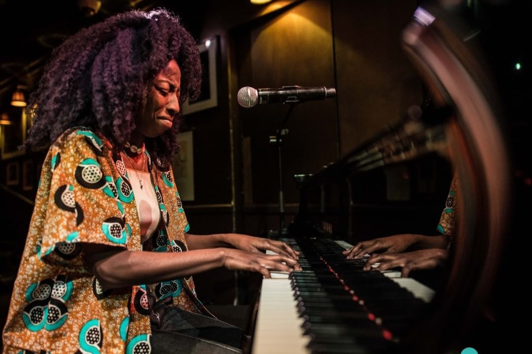 Roella Oloro Trio