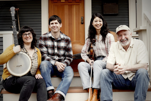 Square Dancing with Caller Susan Michaels and Stumptown Stringband at The Showdown – Portland, OR