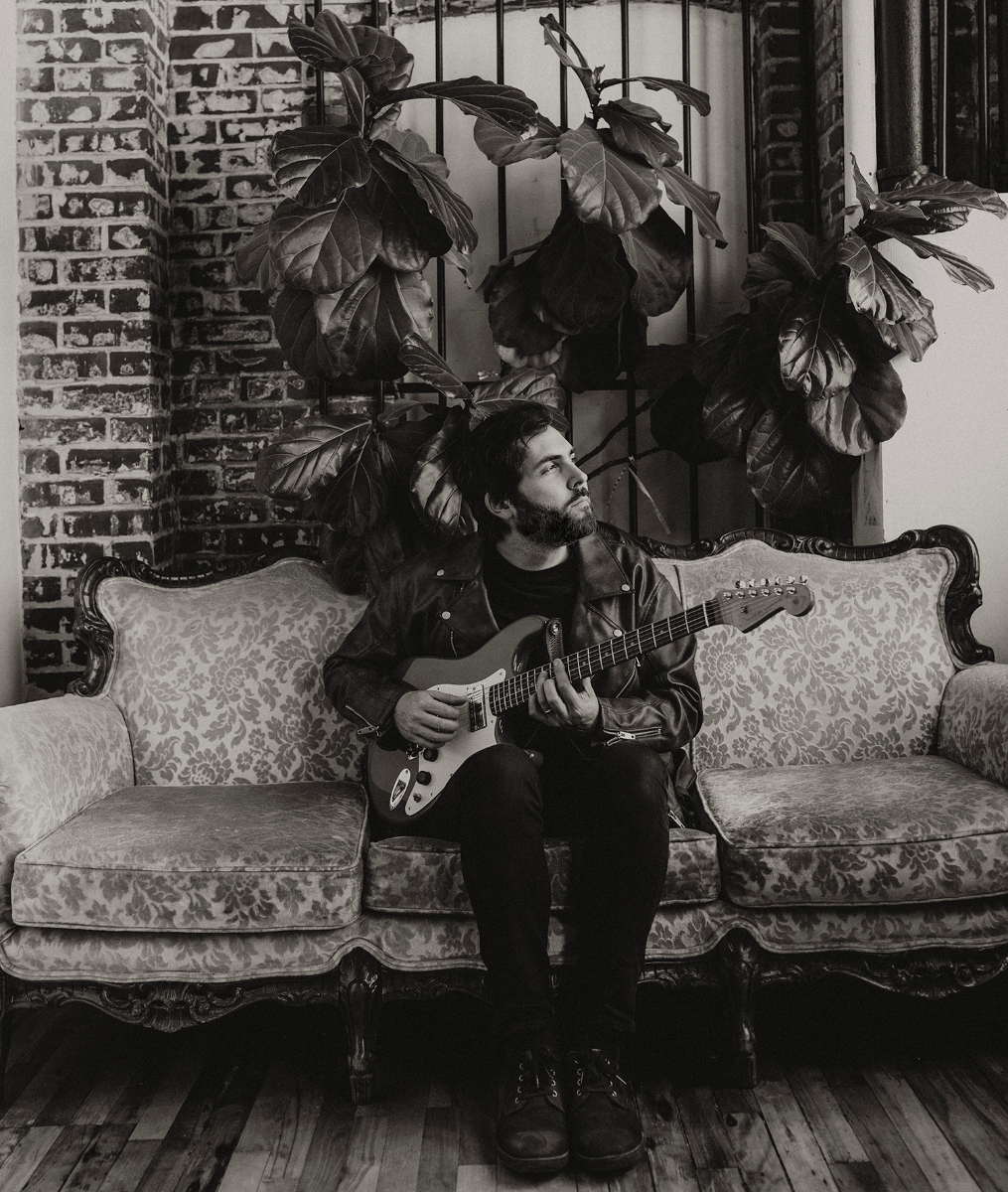 Ariel Posen at Woodlands Tavern