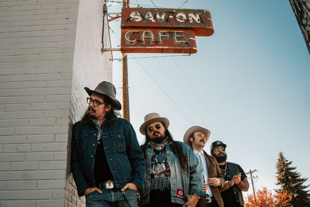 Tylor and The Train Robbers 