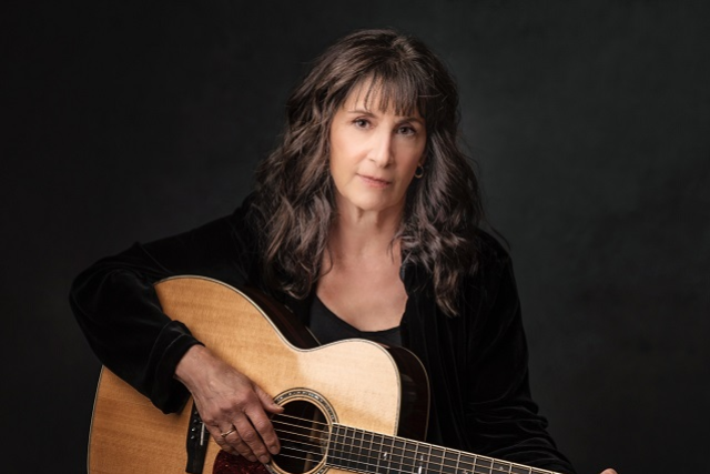 Karla Bonoff