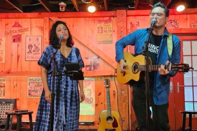 Brunch: Comet and Crown