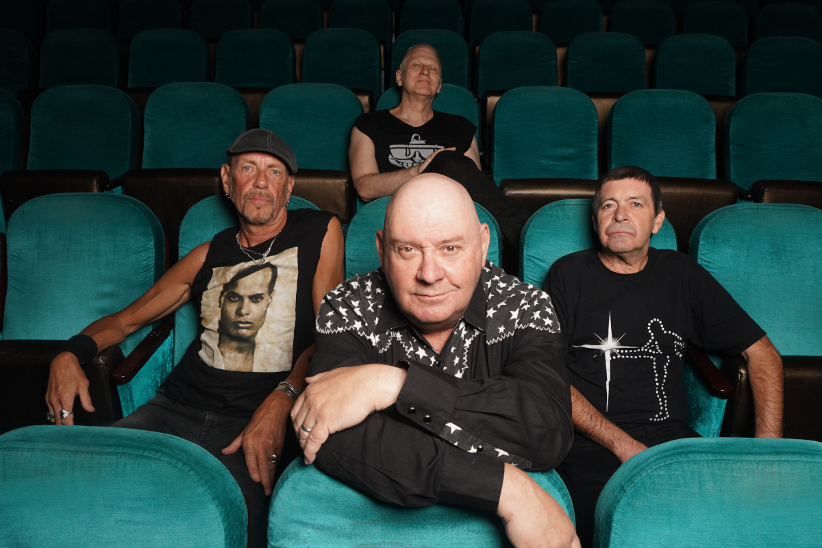 Stiff Little Fingers - Flame in the Heart Tour