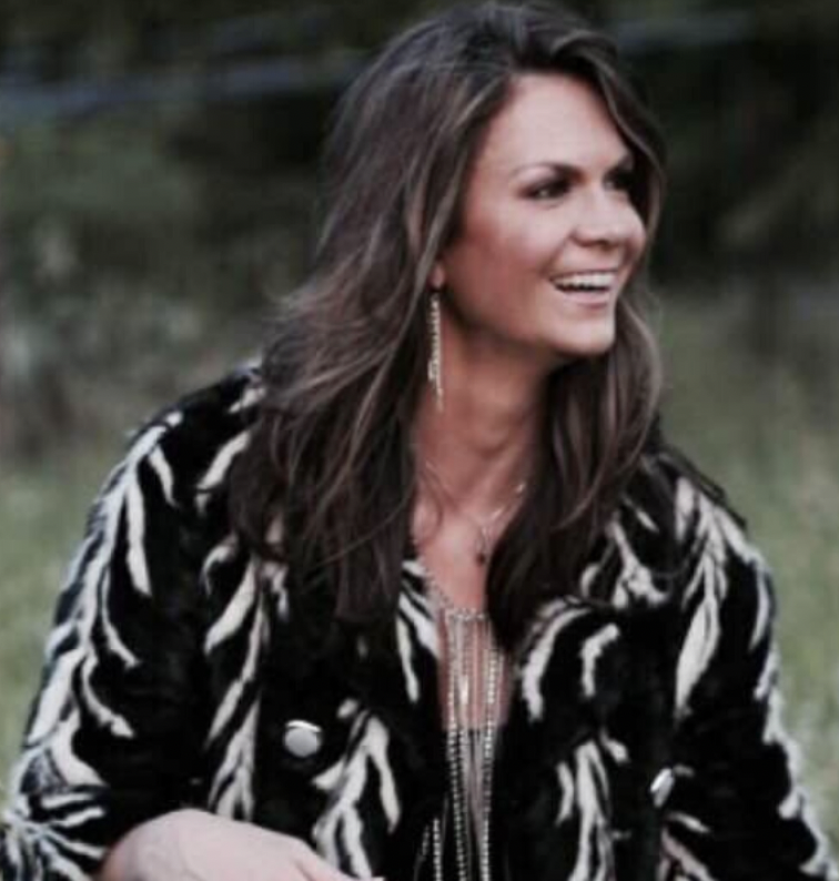 In The Round with Bridgette Tatum, Clint Daniels & Ronnie Bowman