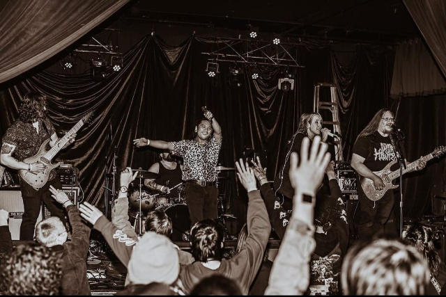 VAMPIRE CHAMPAGNE with Pretty Suspect, Wonderstump, & Nervous State at Dante’s – Portland, OR