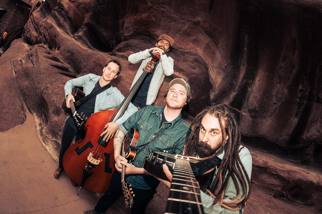 Kitchen Dwellers with Horseshoes & Hand Grenades presented by Thalia Hall and Deep ...