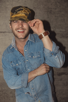 Noah Hicks- Small Town Does Tour