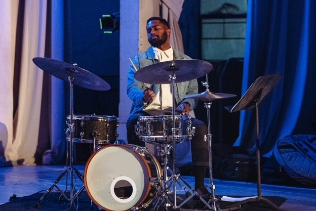 Peter Varnado Trio