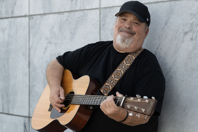 In The Round with Mark Irwin & friends at The Bluebird Cafe – Nashville, TN