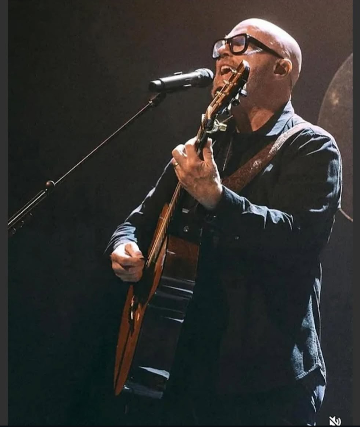 Walking Man: A Night of the 