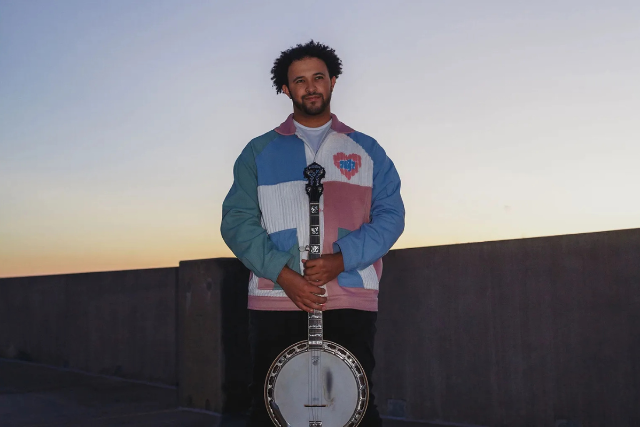 Tray Wellington Band with Special Guest The Faux Paws