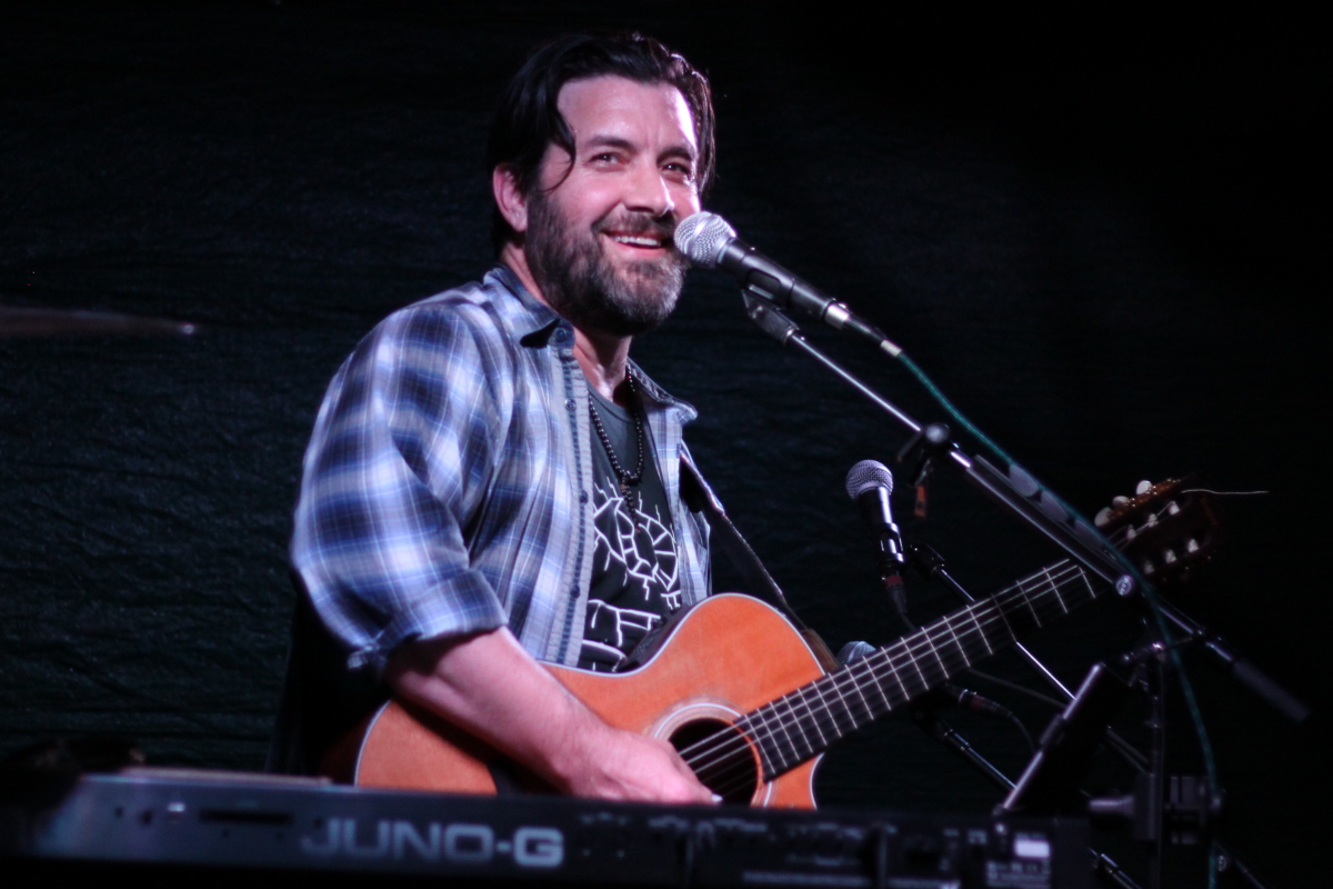 Bob Schneider
