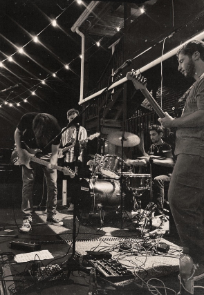 Happy Hour w/ Snow Day at Woodlands Tavern at Woodlands Tavern – Columbus, OH