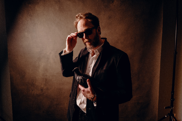 In The Round with Adam Wright, Mark Irwin & Jay Knowles