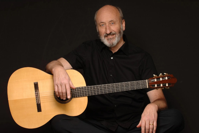 Noel Paul Stookey w/ special guest Kevin Roth at Oasis San Diego Torrey Pine Room – San Diego, CA