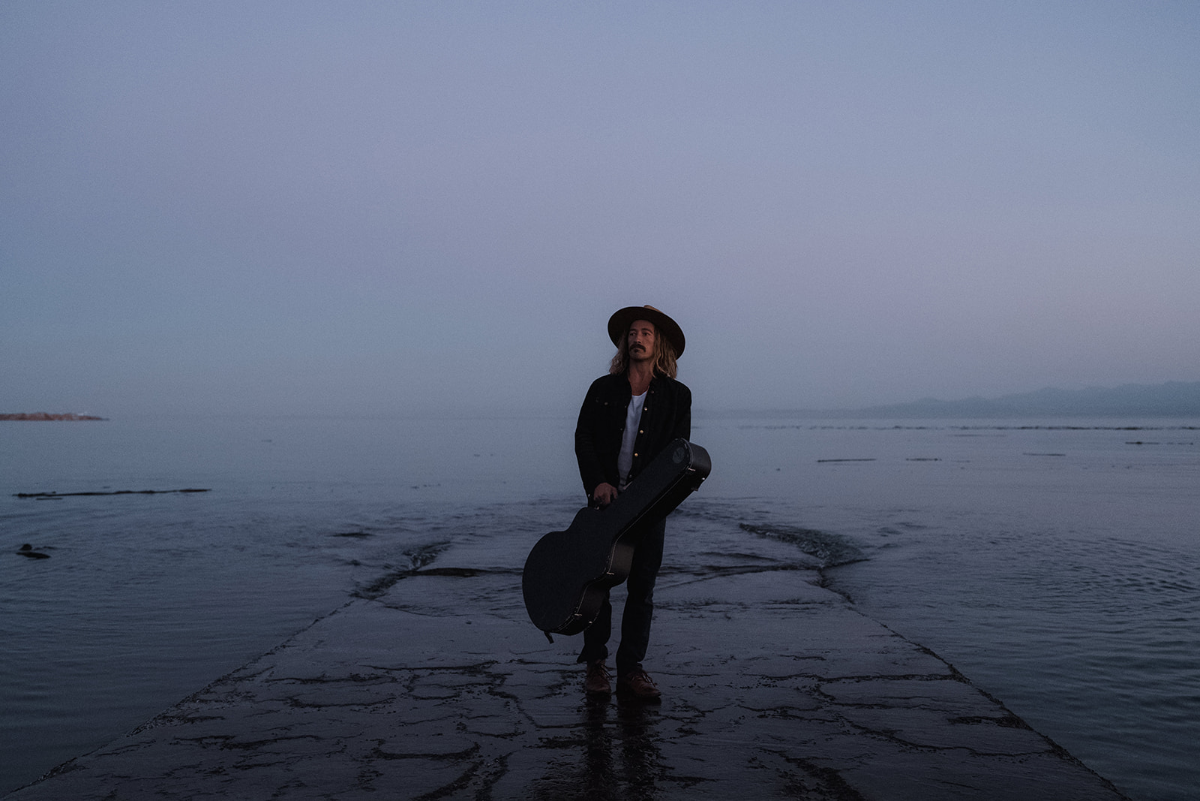 Tractor Presents: Jesse Roper w/ guests AT The Sunset
