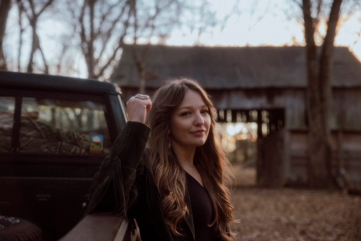Kelsey Waldon w/ Gabe Lee