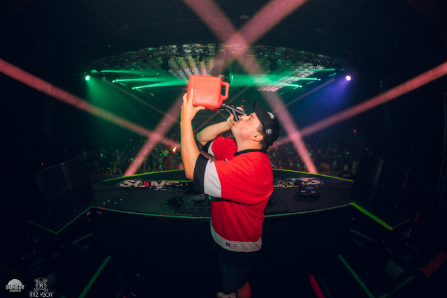 Diesel In The Mix - FREE DURING 12 BARS concert