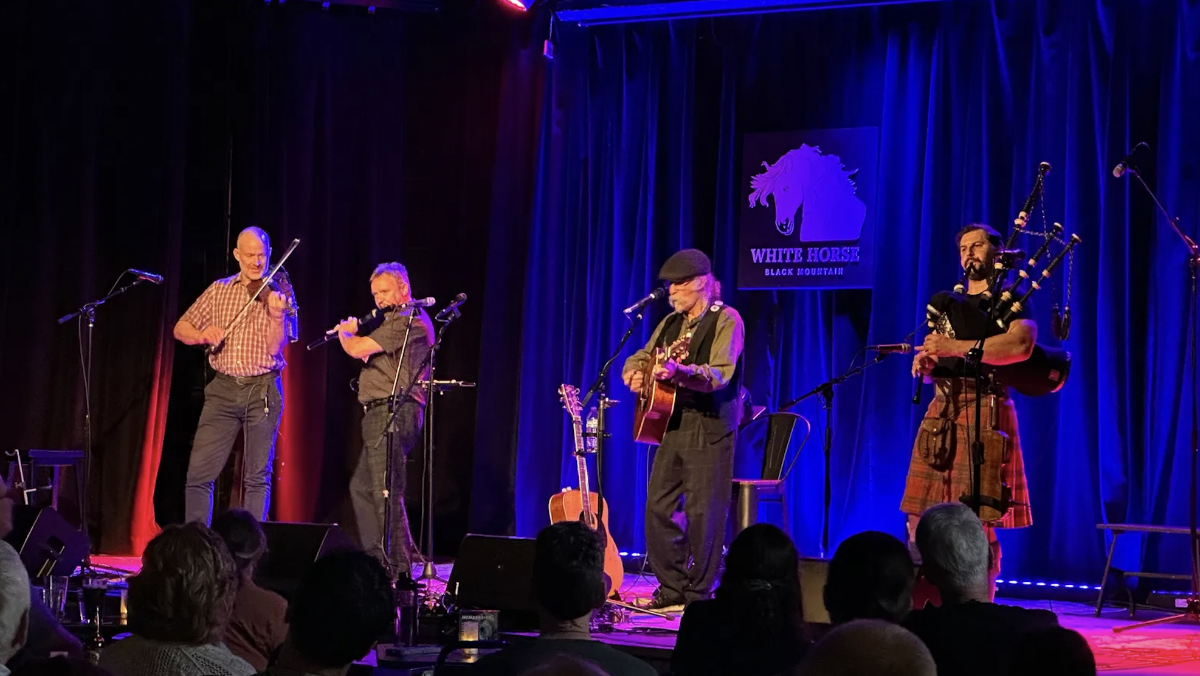 Tannahill Weavers
