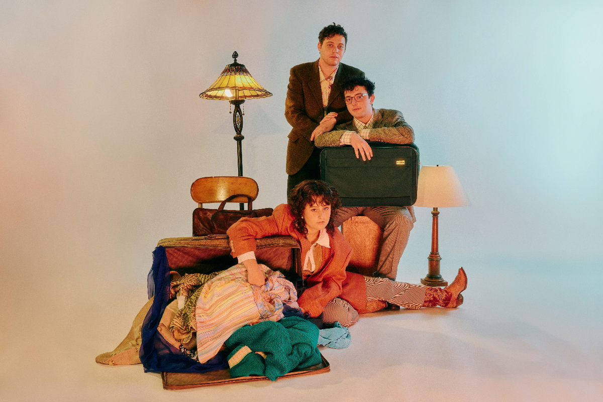 Club Cafe Presents: Now You're A Circle Tour