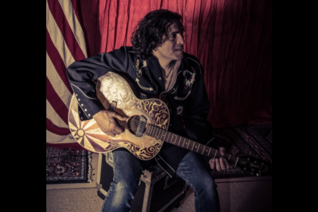 Brunch: Eddie Seville at Daryl’s House – Pawling, NY