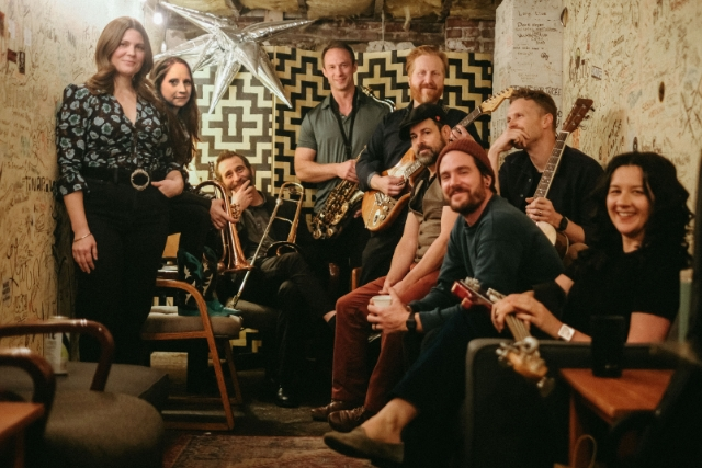 The Music of Bonnie Raitt Presented by Katie Matzell & Friends